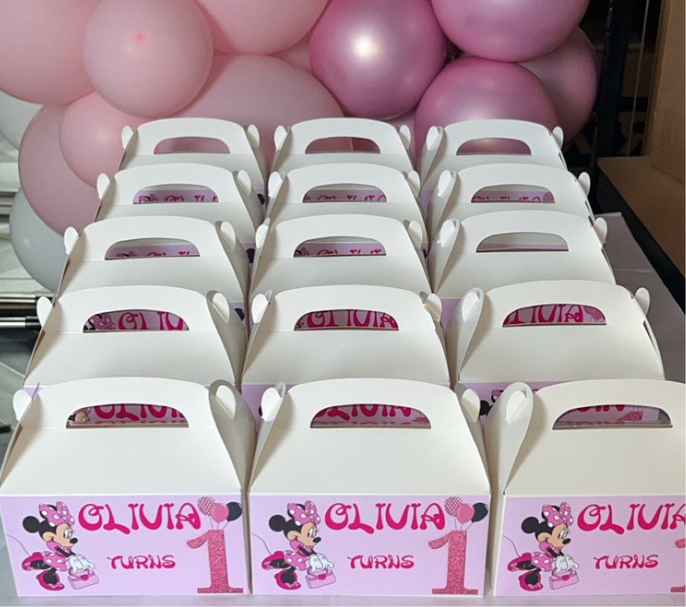 MINNIE MOUSE PARTY BOX PARTY FAVOUR 1 BOX CLOUD THEME ANY THEME